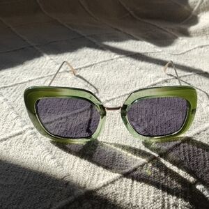 Stylish Green Sunglasses